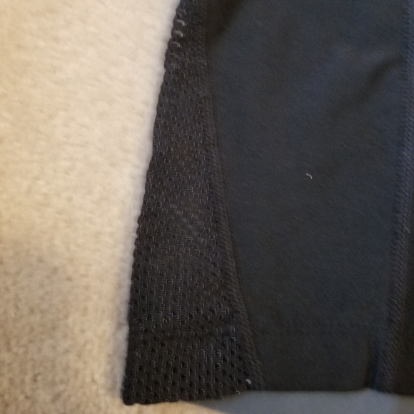 Black Nike dri-fit biker shorts - Picture 3 of 5